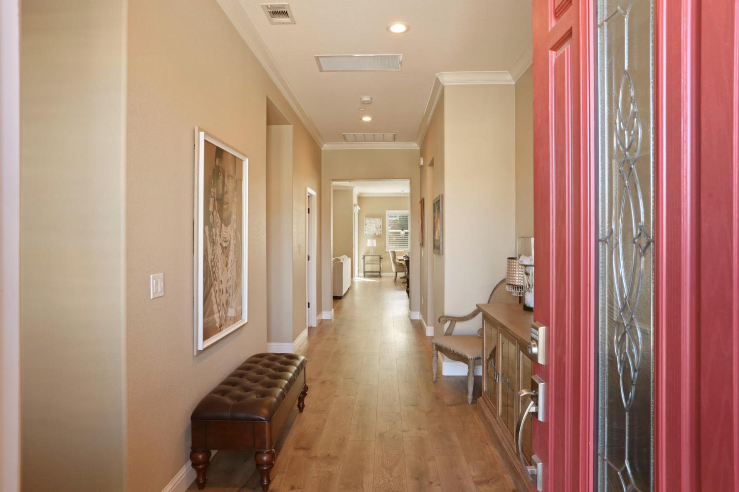 202 Gino Luca St, Manteca, CA 95337