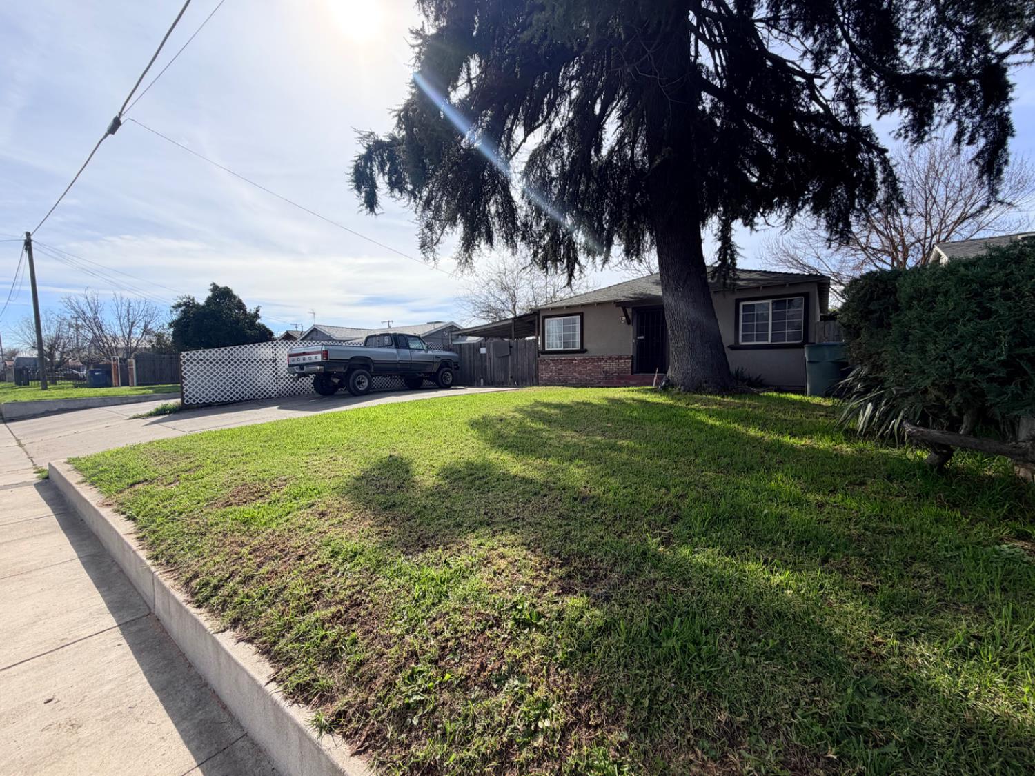 6789 Cottage, Winton, CA 95388