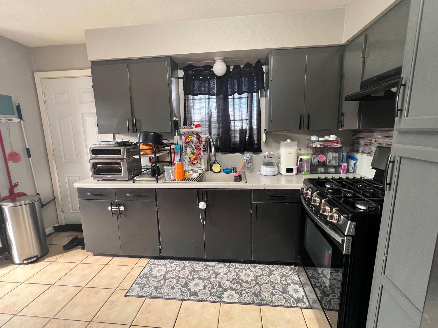 6789 Cottage, Winton, CA 95388