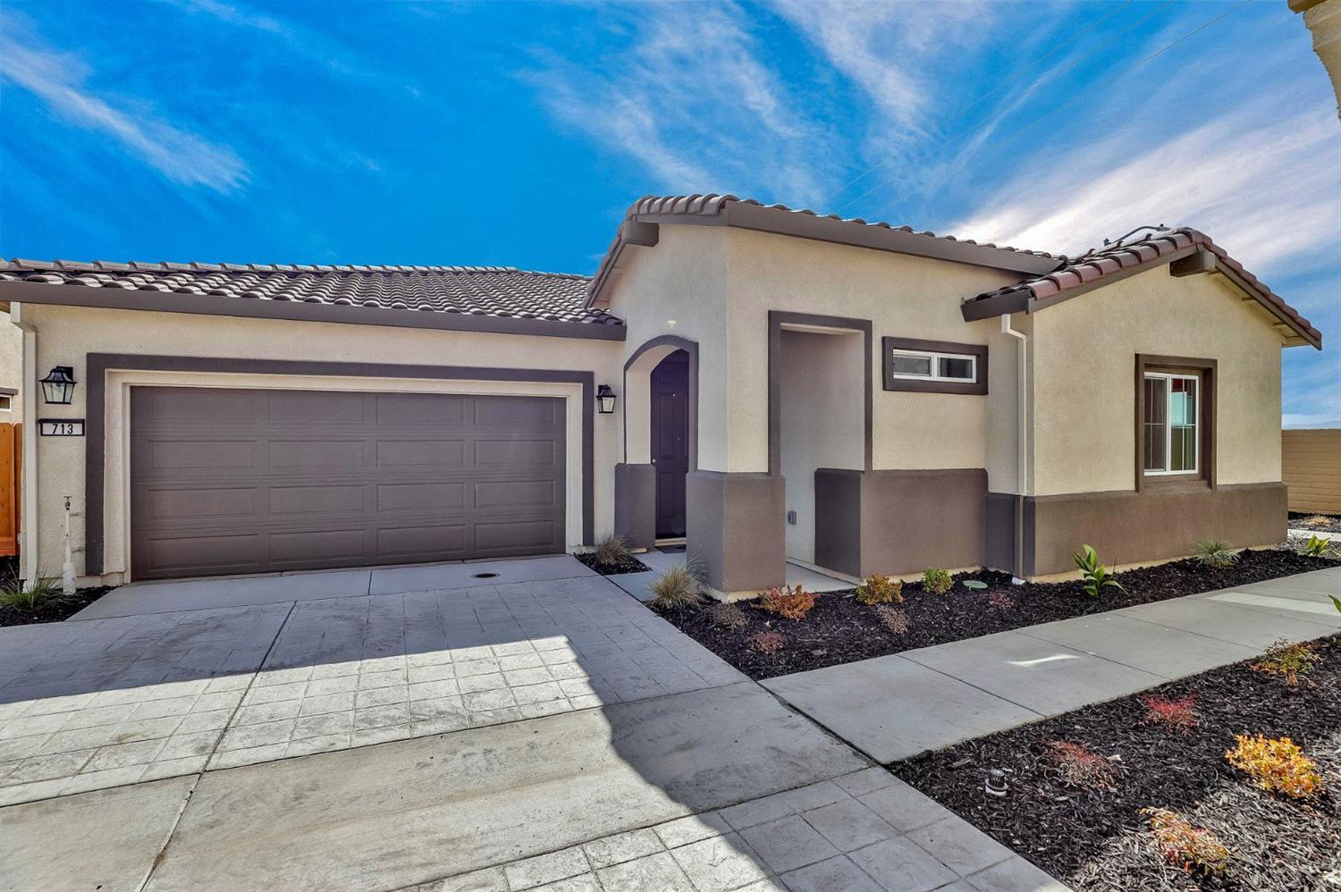 713 Betten St, Los Banos, CA 93635