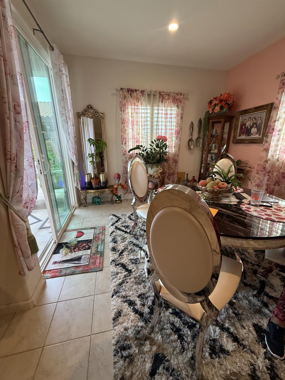 713 Betten St, Los Banos, CA 93635