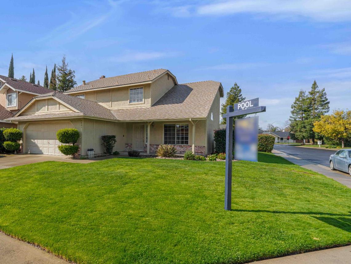 1721 Walnut Blossom Way, Modesto, CA 95355