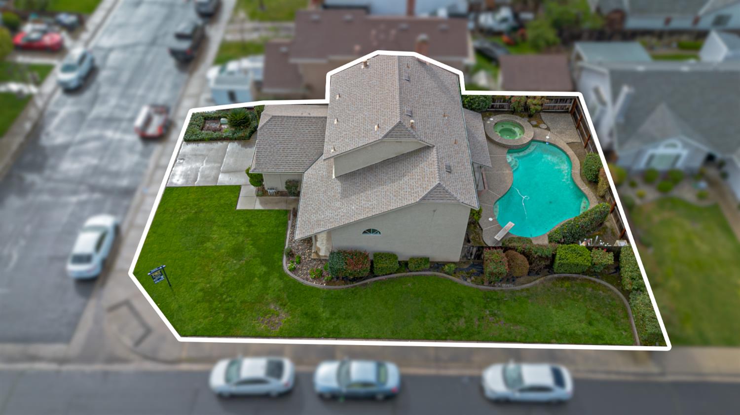 1721 Walnut Blossom Way, Modesto, CA 95355