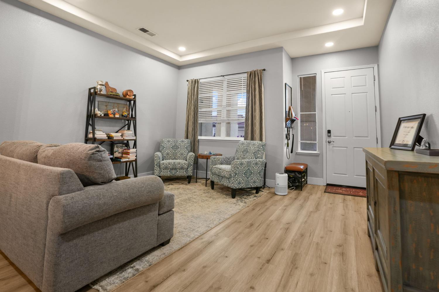 2930 Mineshaft Ct, Riverbank, CA 95367