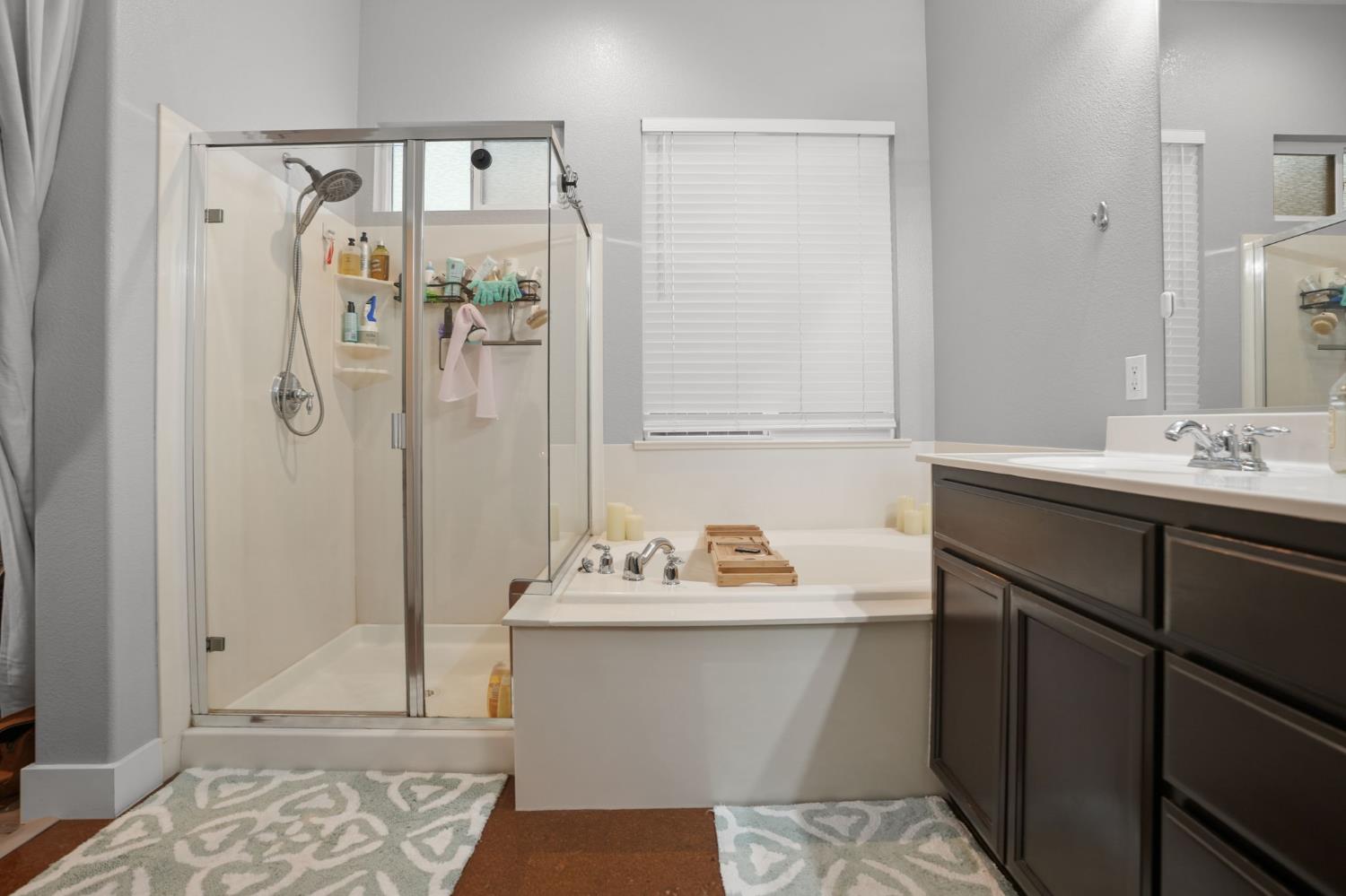 2930 Mineshaft Ct, Riverbank, CA 95367