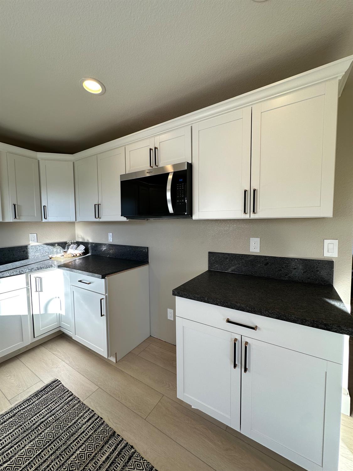 6237 Claus, Riverbank, CA 95367