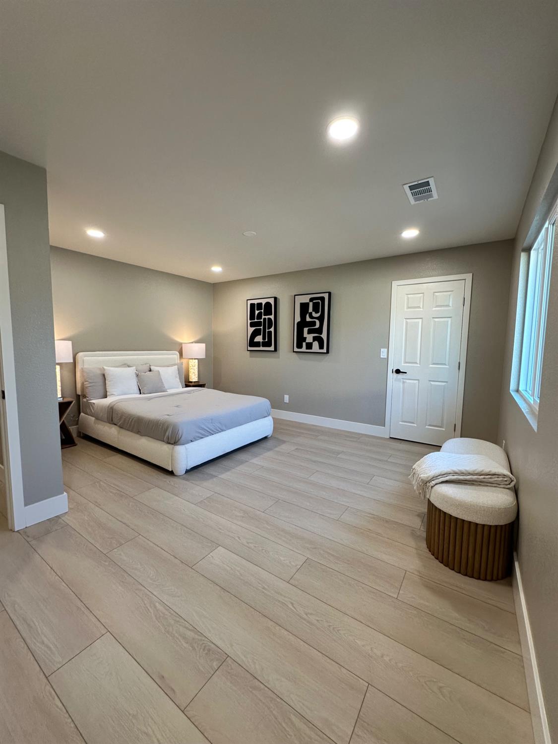 6237 Claus, Riverbank, CA 95367