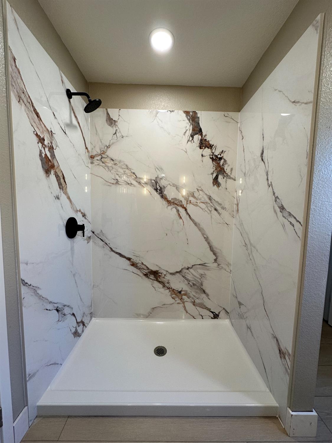 6237 Claus, Riverbank, CA 95367