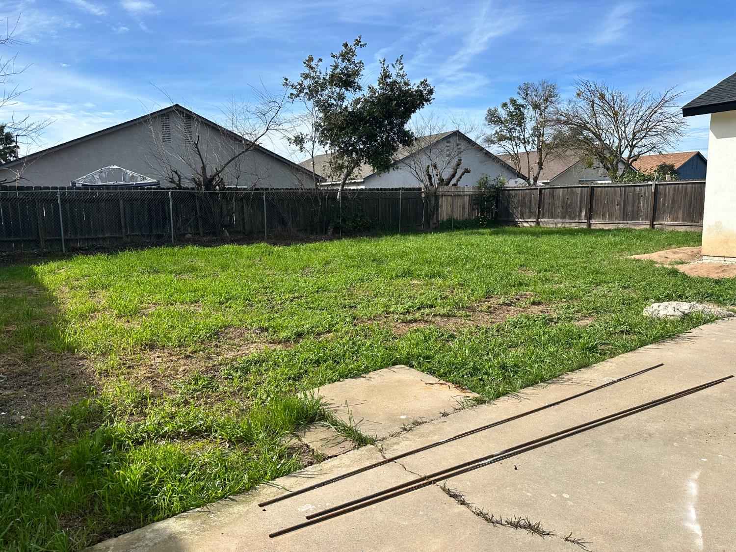 6237 Claus, Riverbank, CA 95367