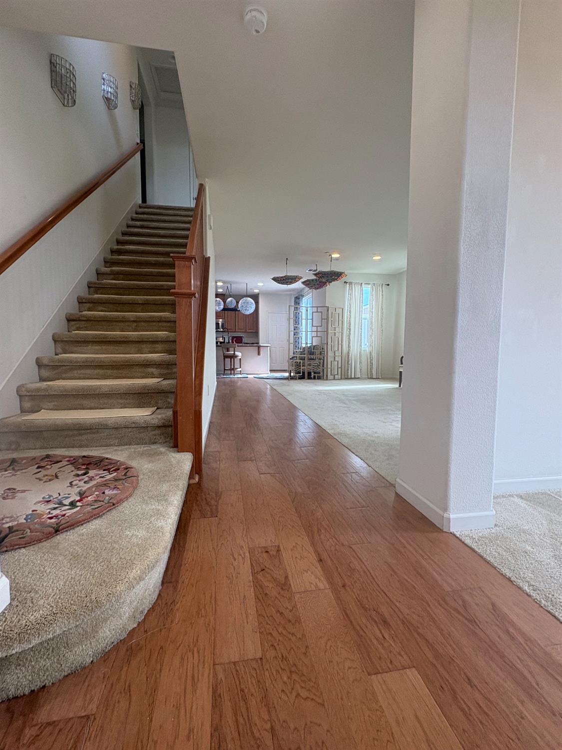 2260 Gallery Dr, Riverbank, CA 95367