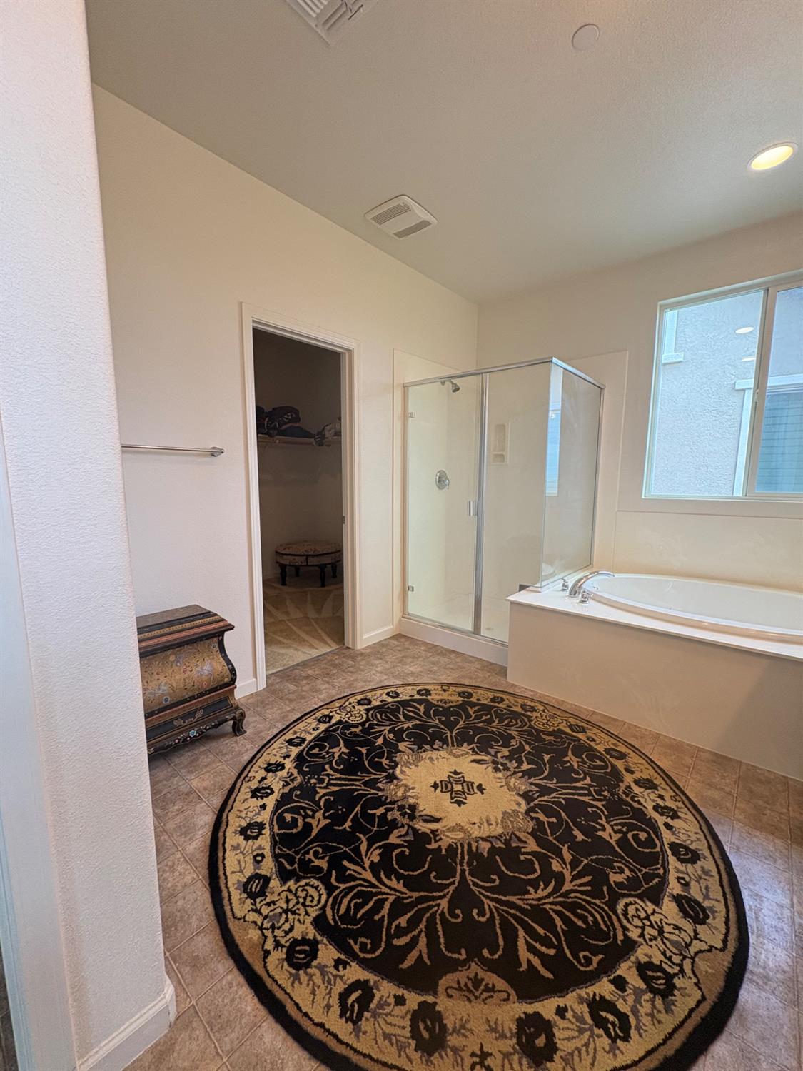 2260 Gallery Dr, Riverbank, CA 95367