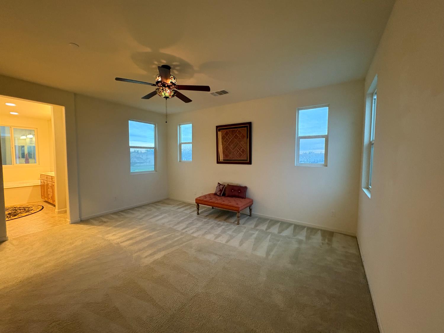 2260 Gallery Dr, Riverbank, CA 95367