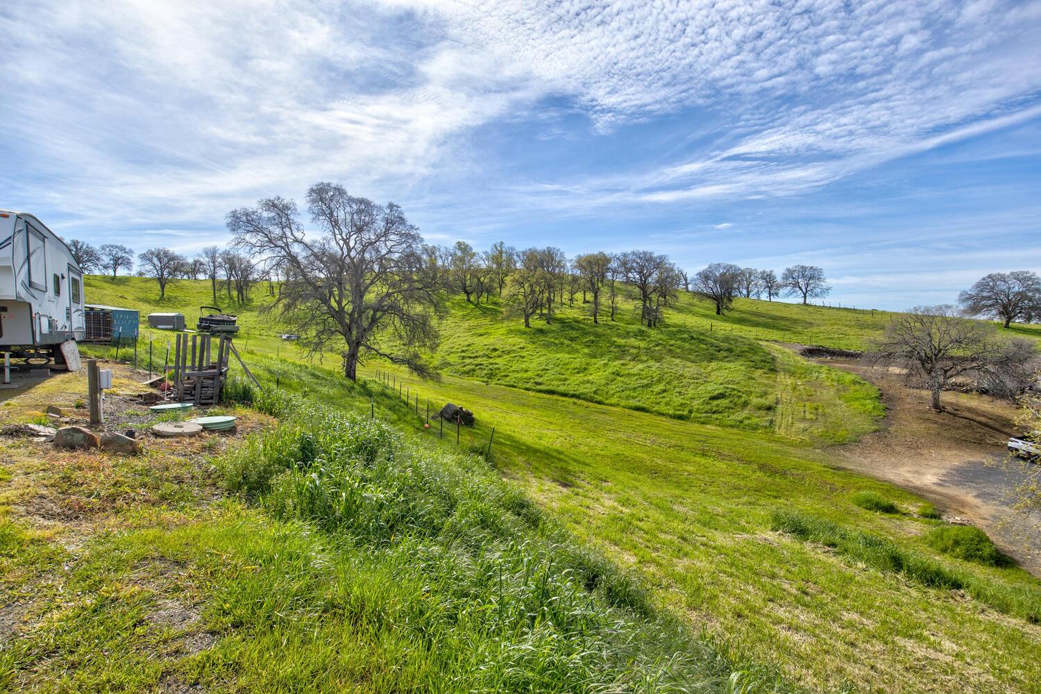 9212 Banderilla Dr, La Grange, CA 95329