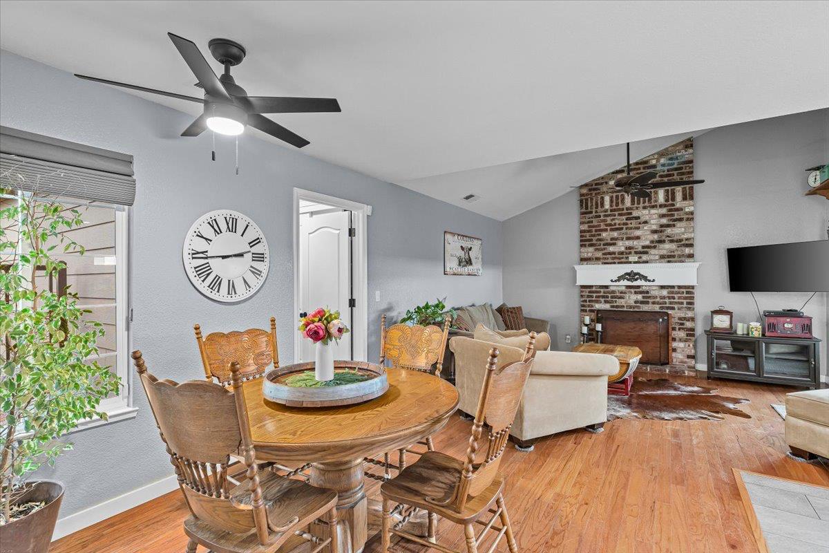 1555 Sand Ln, Manteca, CA 95337