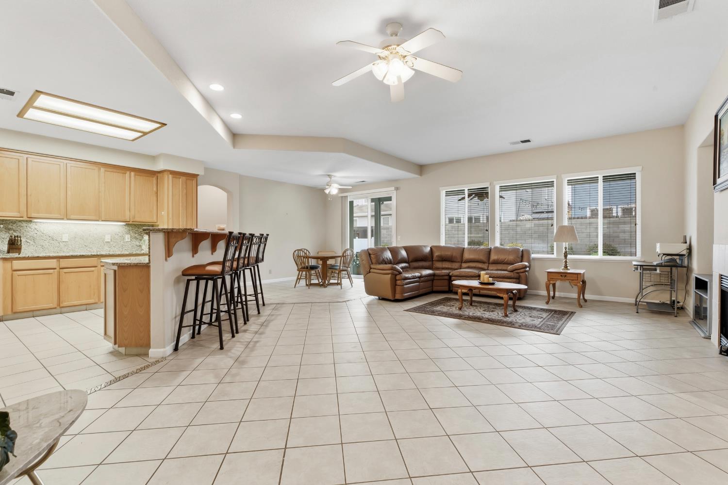 1800 Hemstead Ct, Modesto, CA 95355