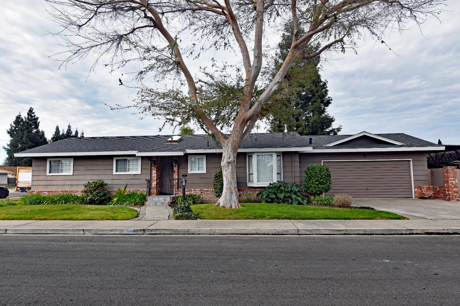 425 Corello St, Turlock, CA 95380