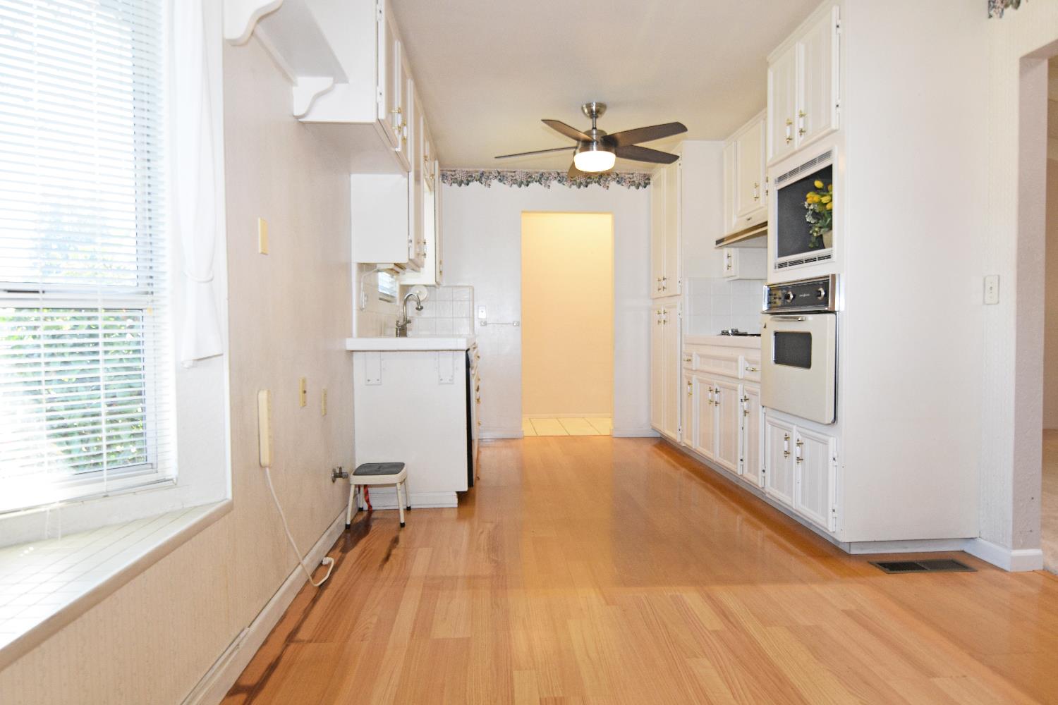 425 Corello St, Turlock, CA 95380