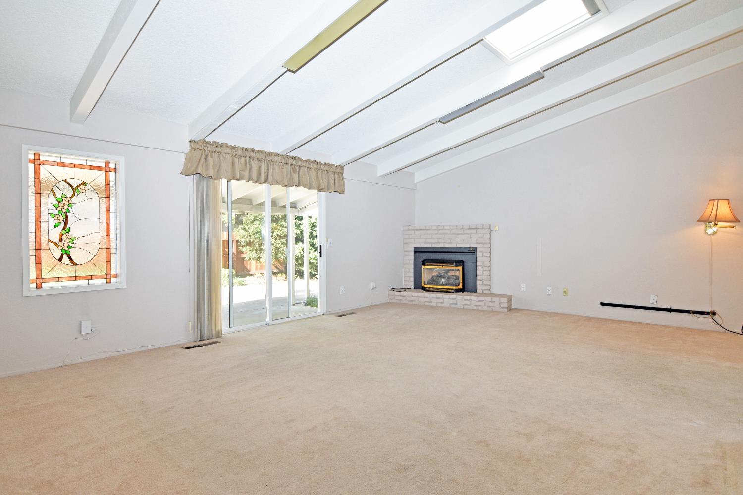 425 Corello St, Turlock, CA 95380