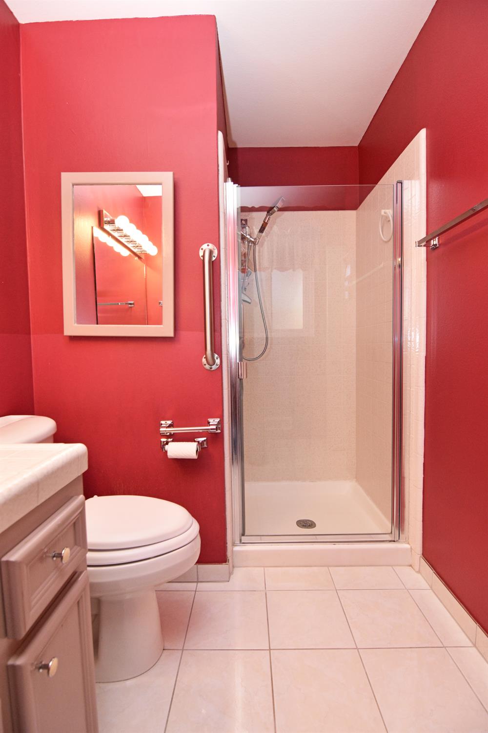 425 Corello St, Turlock, CA 95380