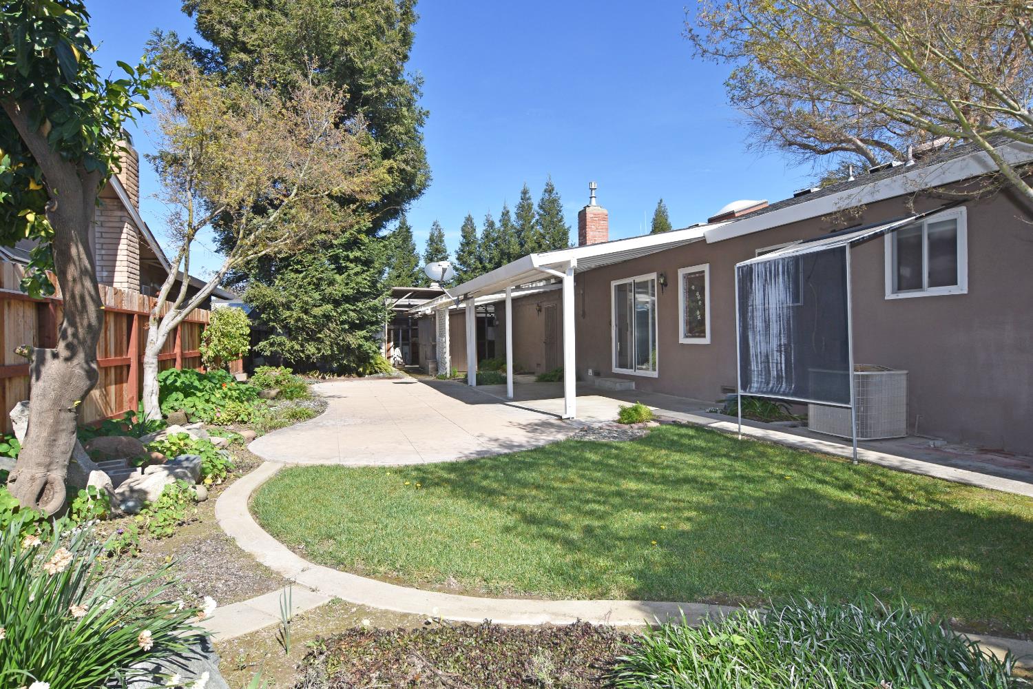 425 Corello St, Turlock, CA 95380