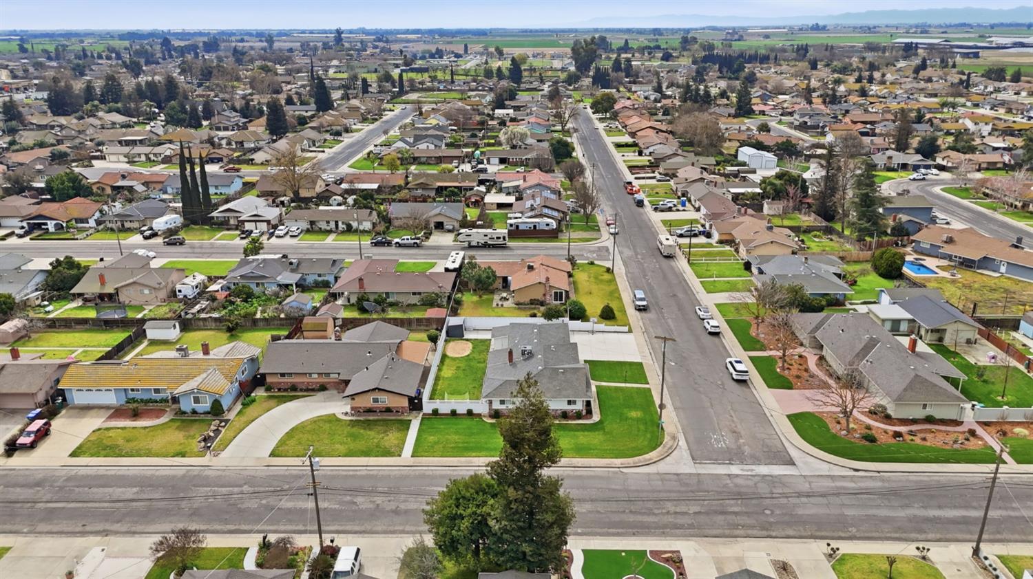 8232 Shoreen St, Hilmar, CA 95324