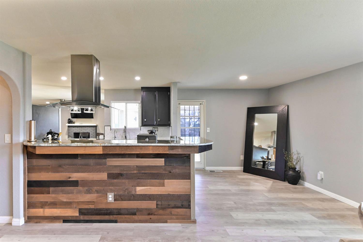 1509 Duportail Ave, Modesto, CA 95355