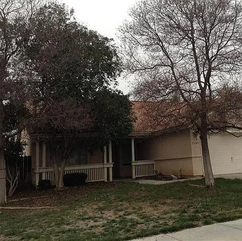 2091 Hastings Dr, Los Banos, CA 93635