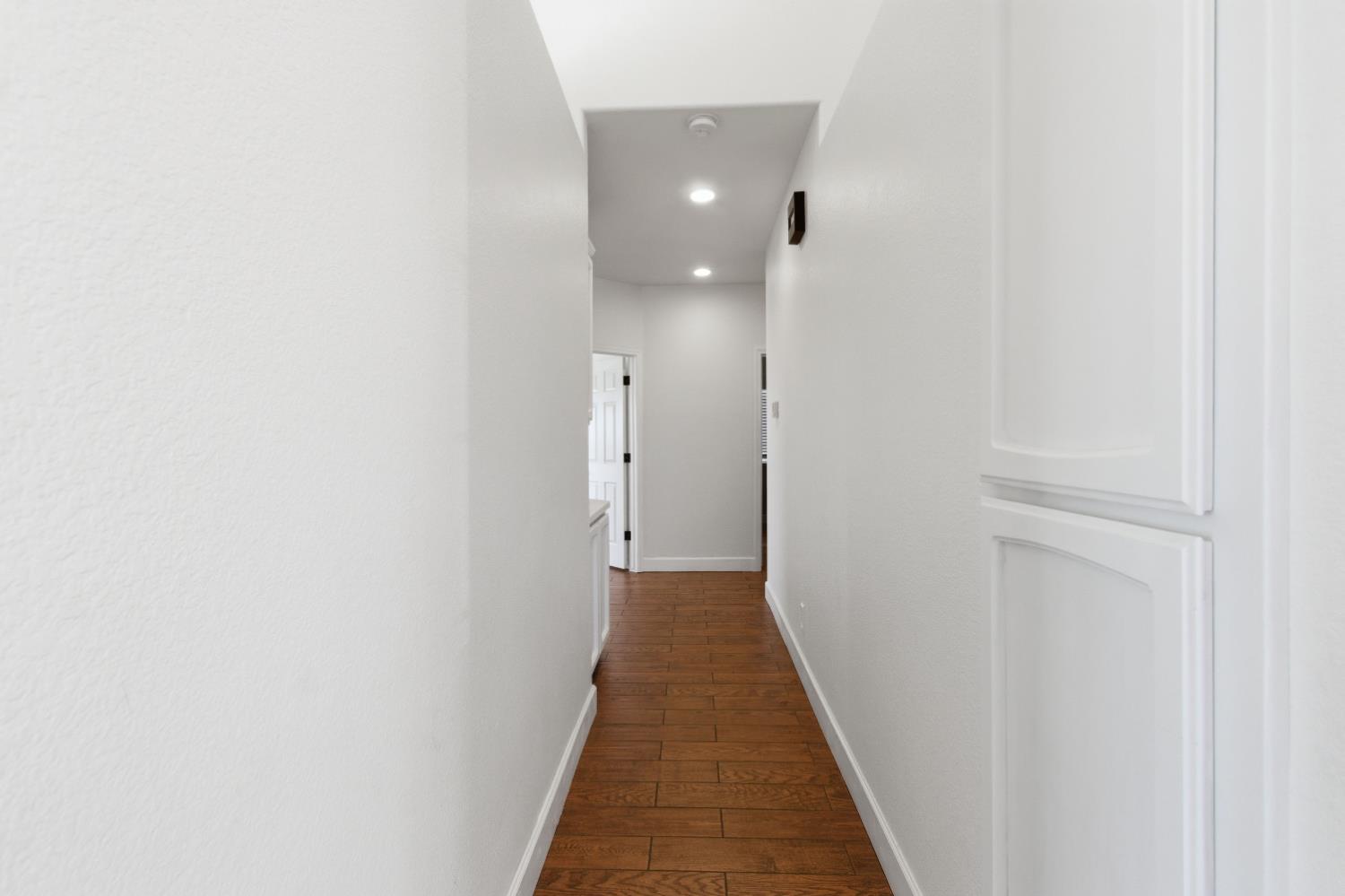 2091 Hastings Dr, Los Banos, CA 93635