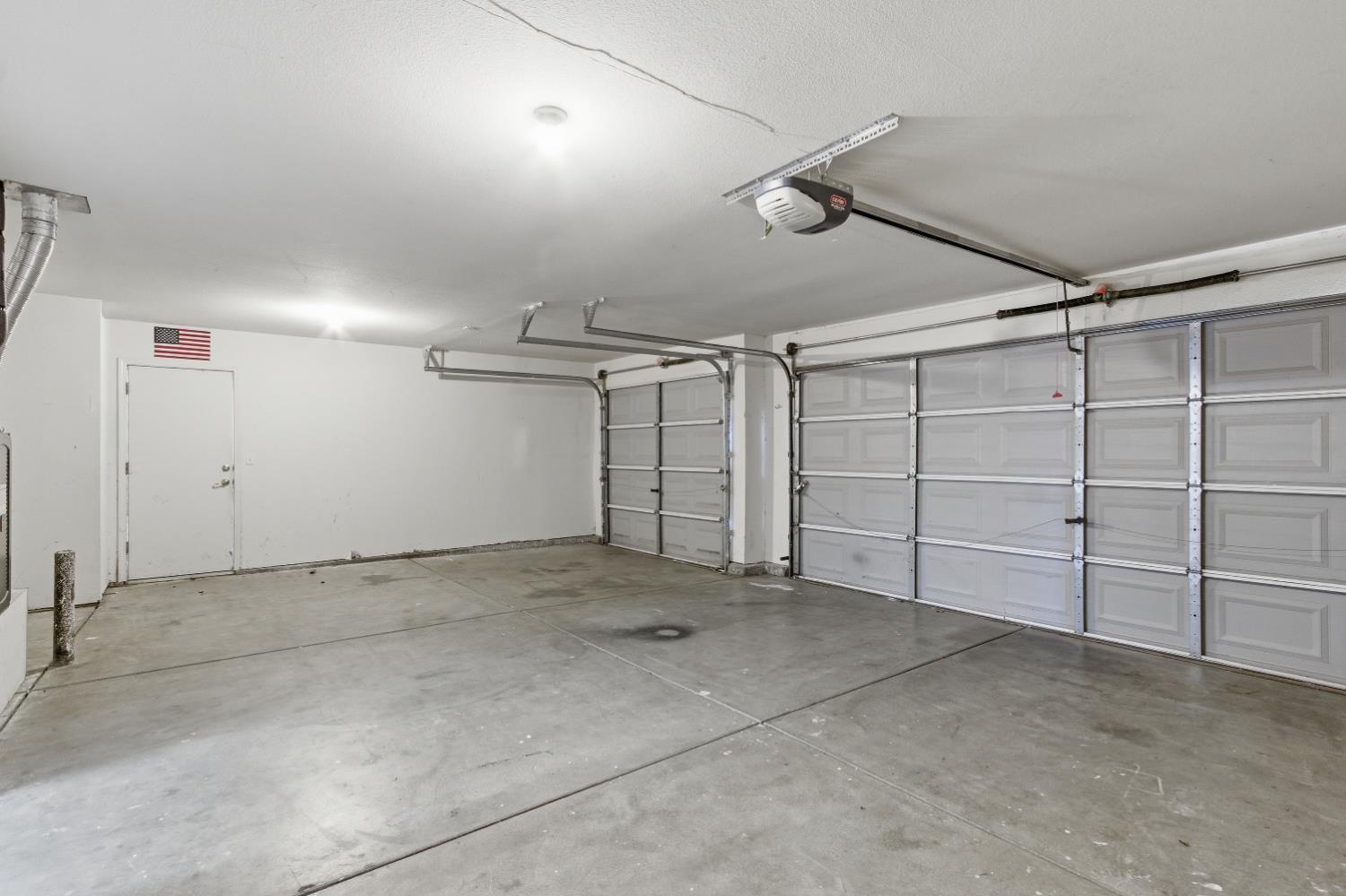 2091 Hastings Dr, Los Banos, CA 93635