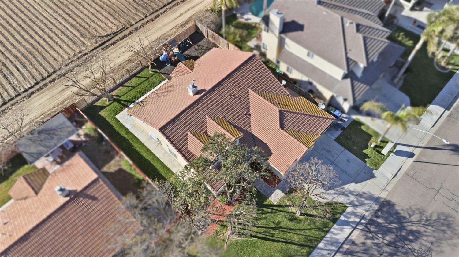 2091 Hastings Dr, Los Banos, CA 93635