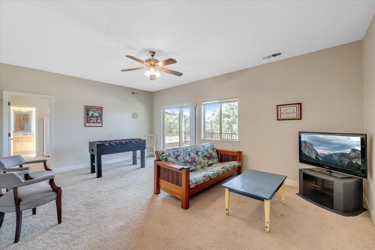 509 Indian Hill Rd, Copperopolis, CA 95228