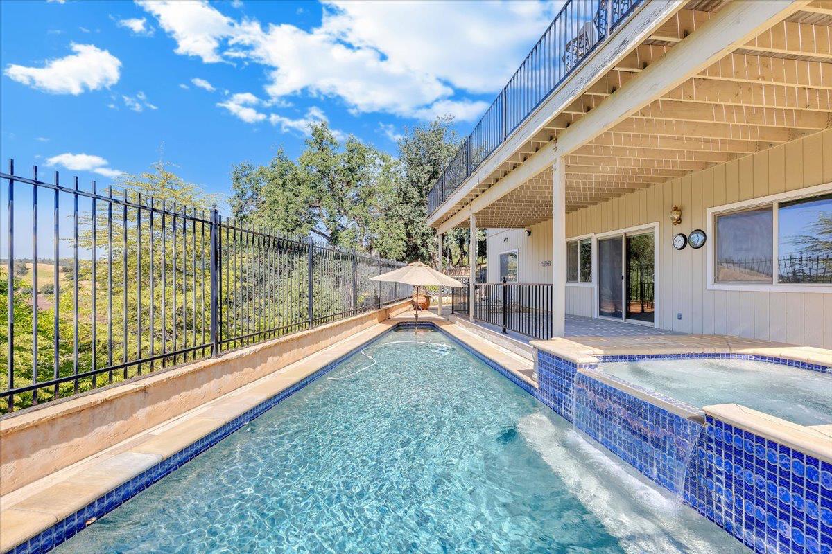 509 Indian Hill Rd, Copperopolis, CA 95228