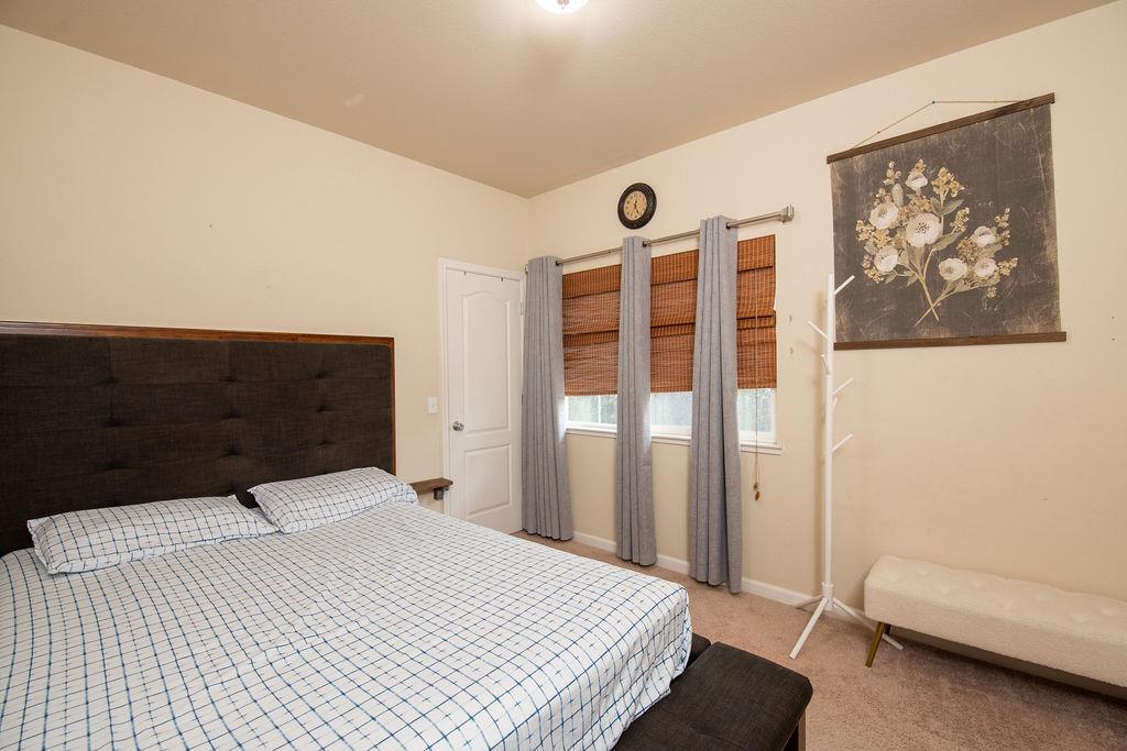 1536 Vandalay Dr, Ceres, CA 95307