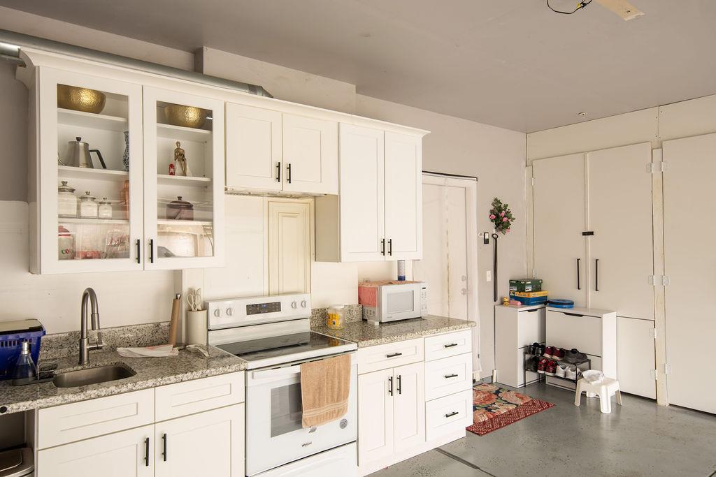 1536 Vandalay Dr, Ceres, CA 95307