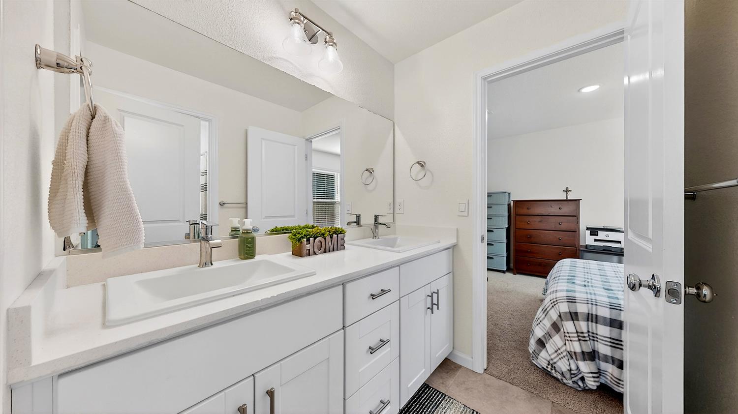 12011 Reid Ct, Waterford, CA 95386