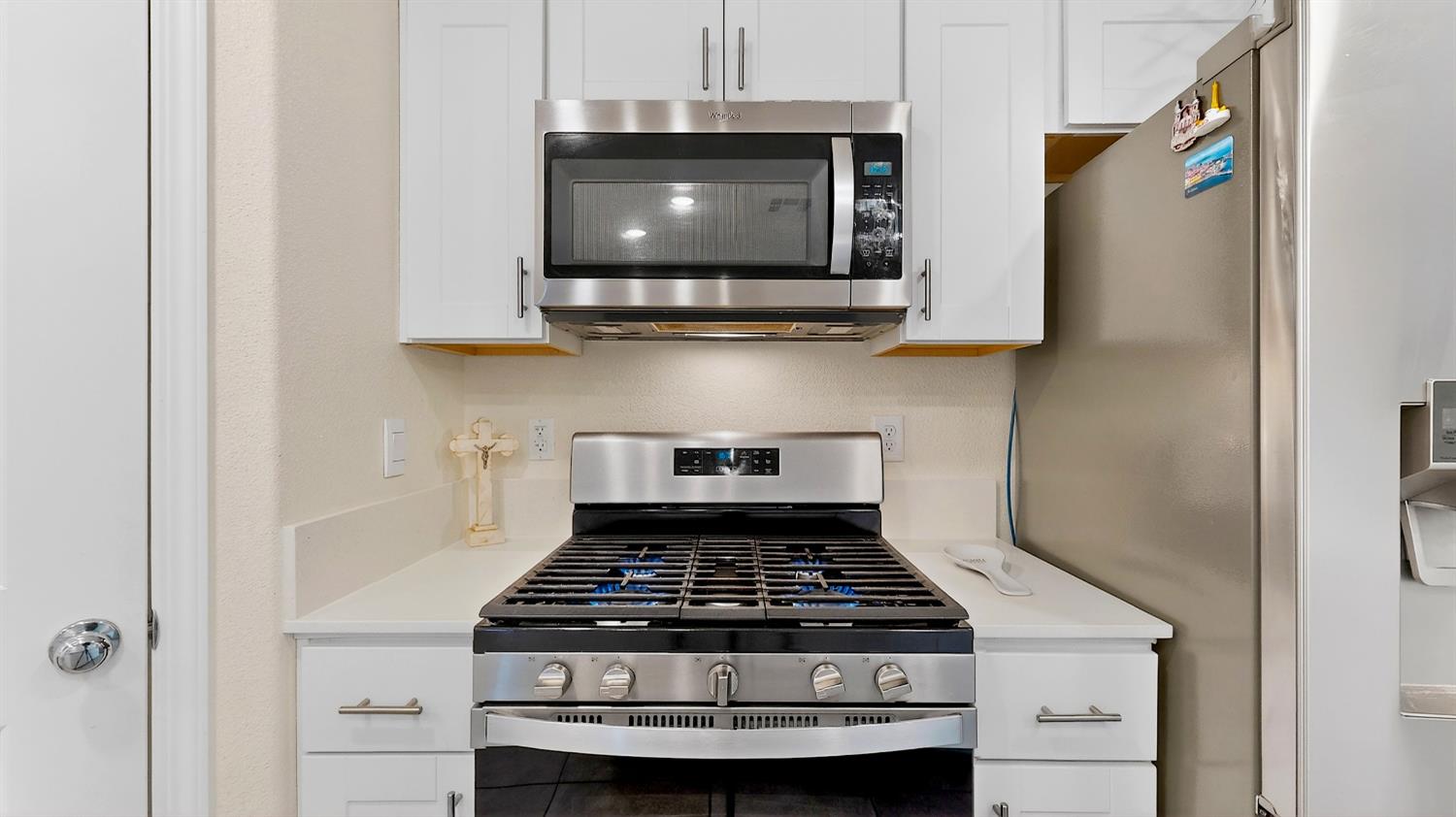 12011 Reid Ct, Waterford, CA 95386