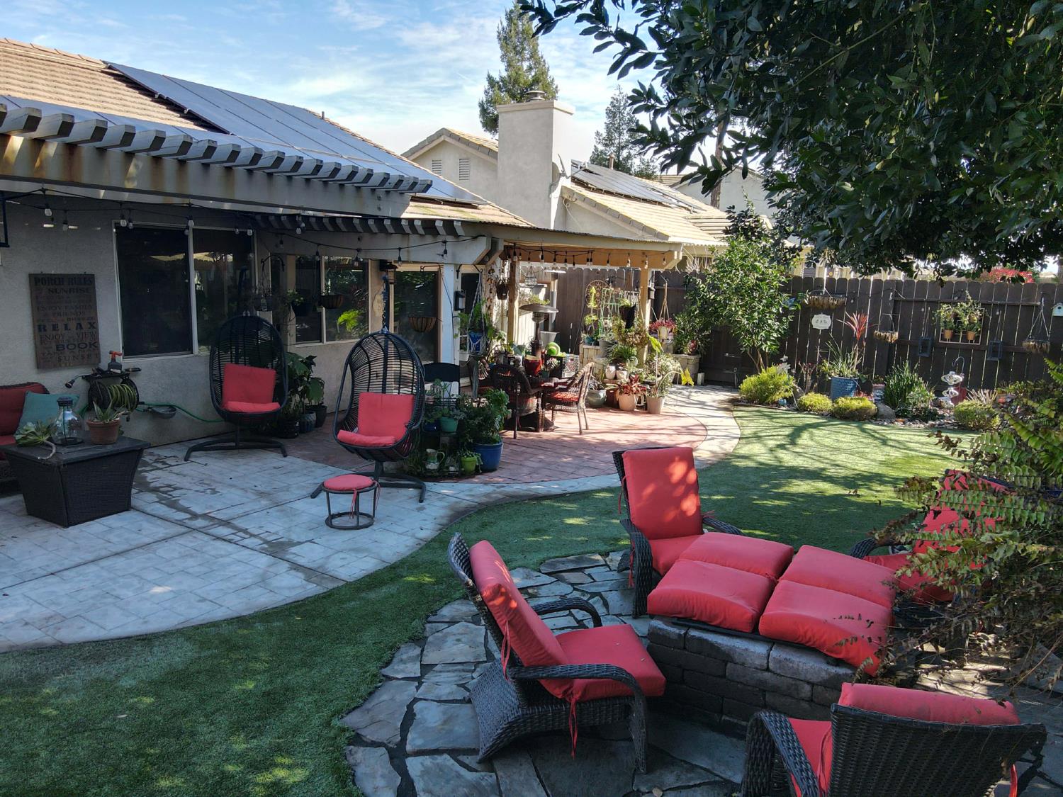 2421 Jonathon Dr, Escalon, CA 95320