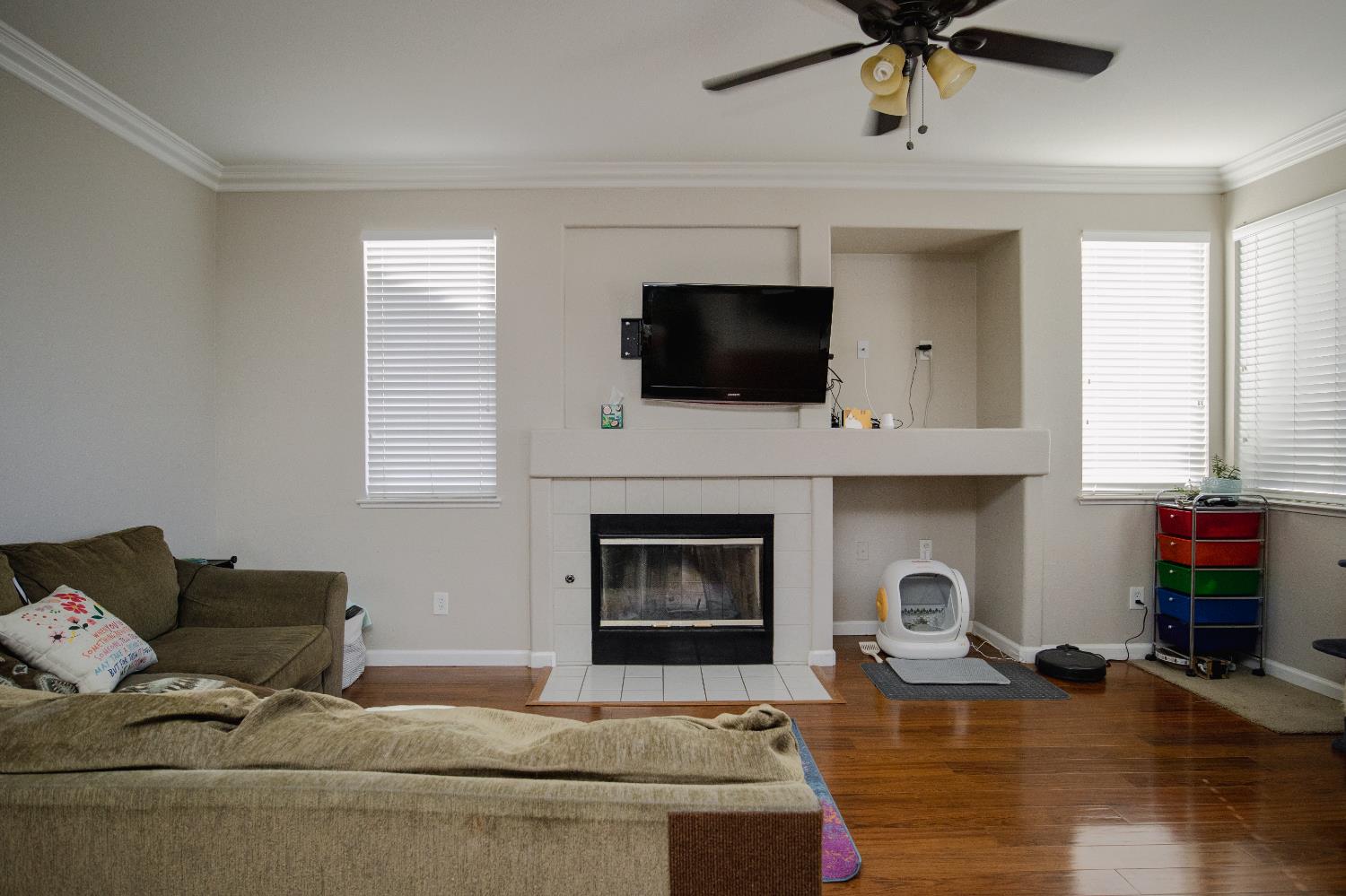 1588 Hastings Dr, Manteca, CA 95336