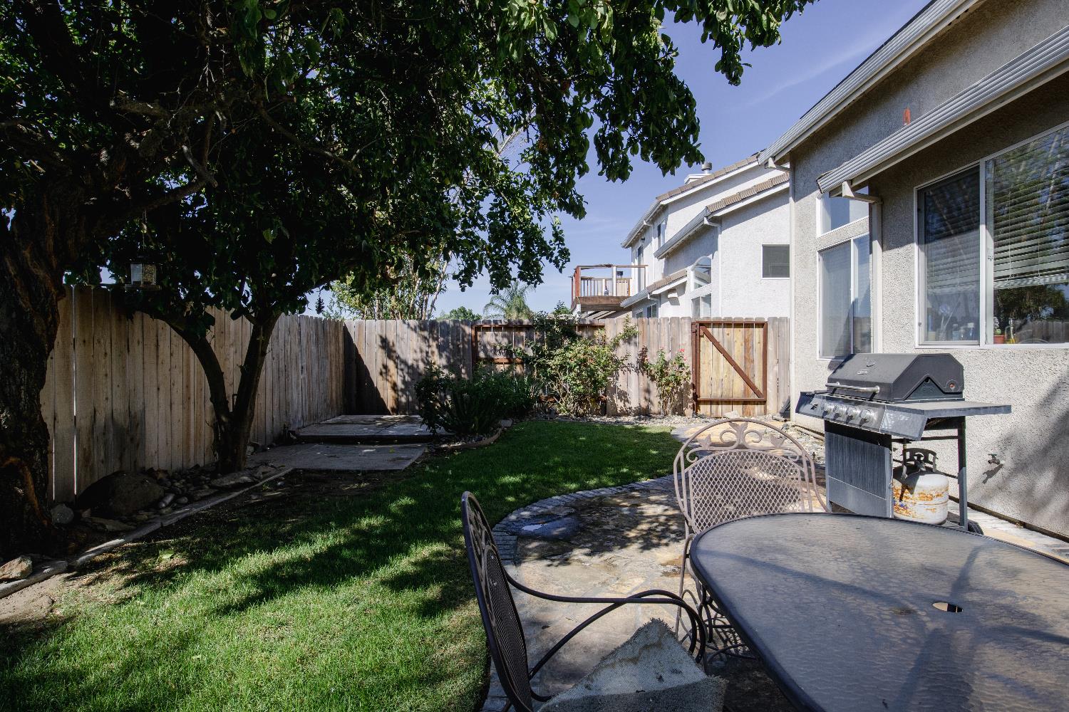 1588 Hastings Dr, Manteca, CA 95336