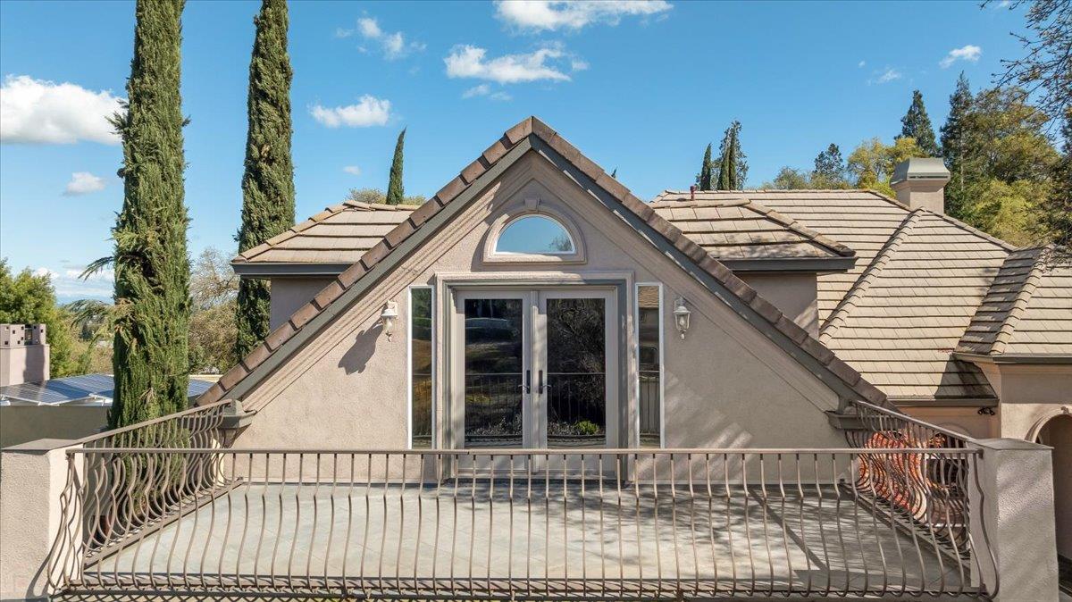 9904 Fox Borough Dr, Oakdale, CA 95361