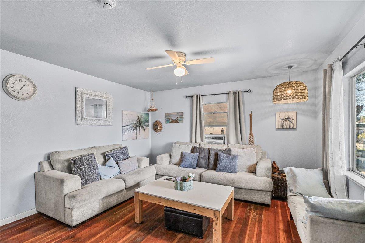 1630 Holm, Modesto, CA 95351