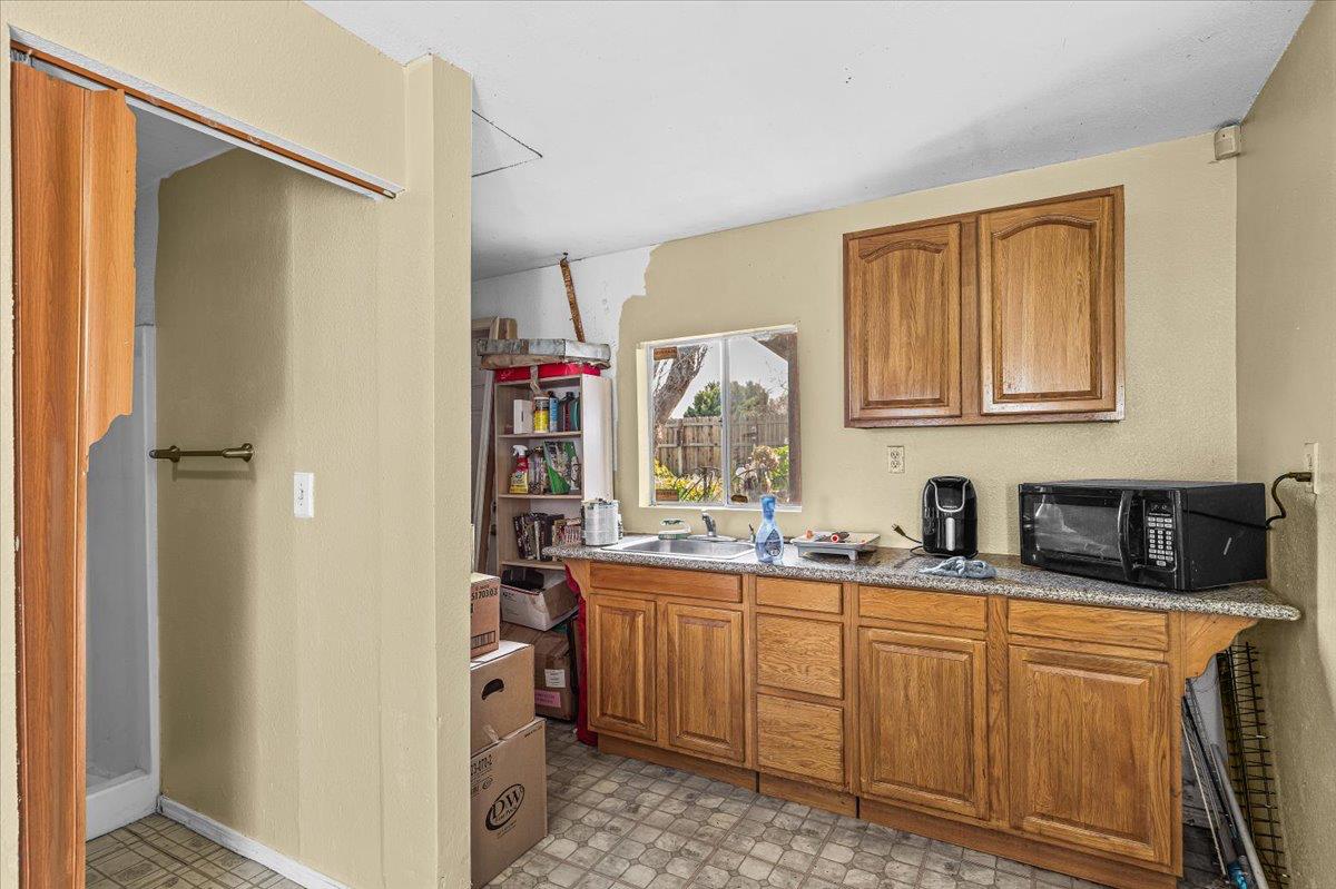 1630 Holm, Modesto, CA 95351