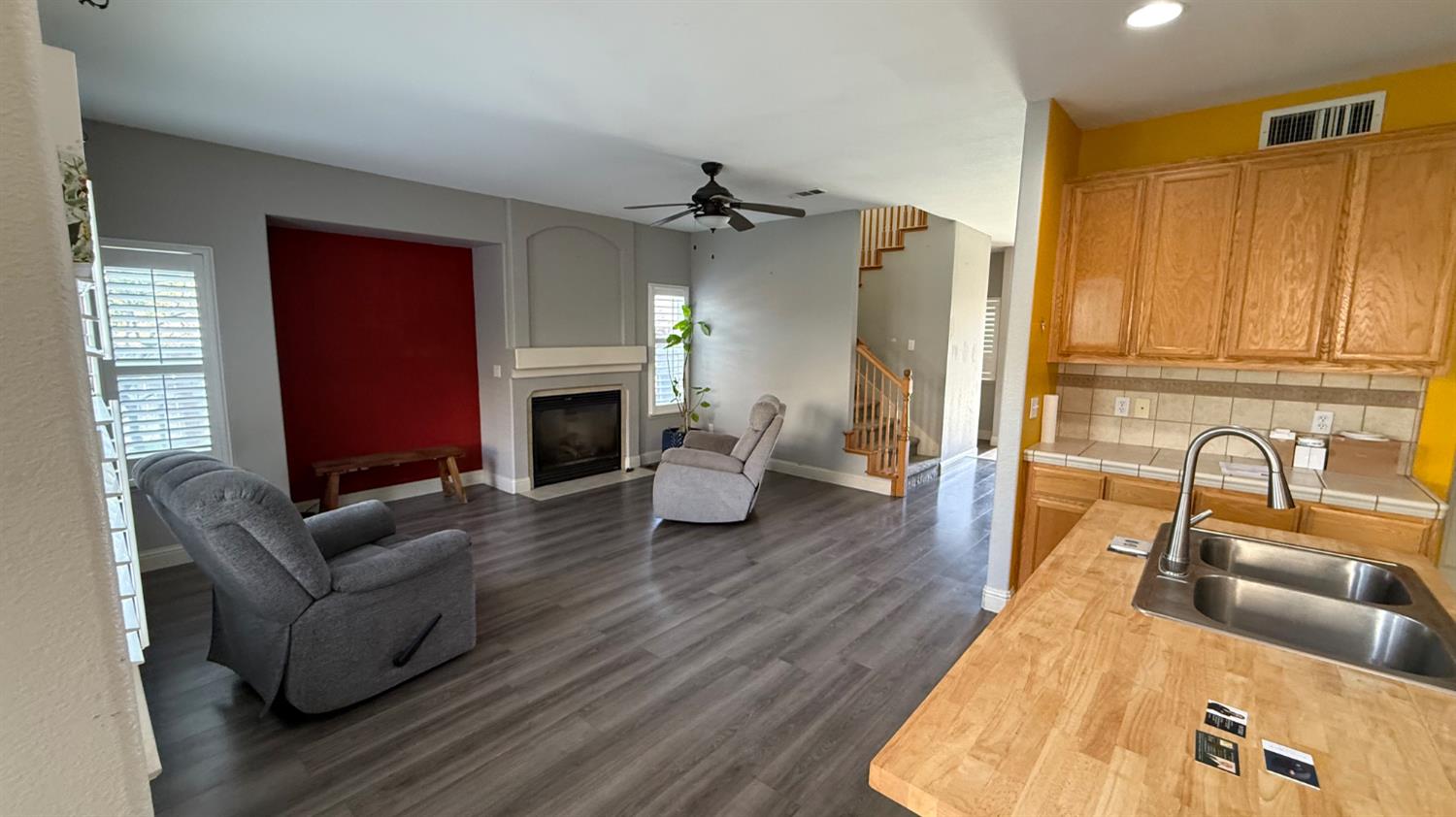 1416 San Rafael St, Los Banos, CA 93635