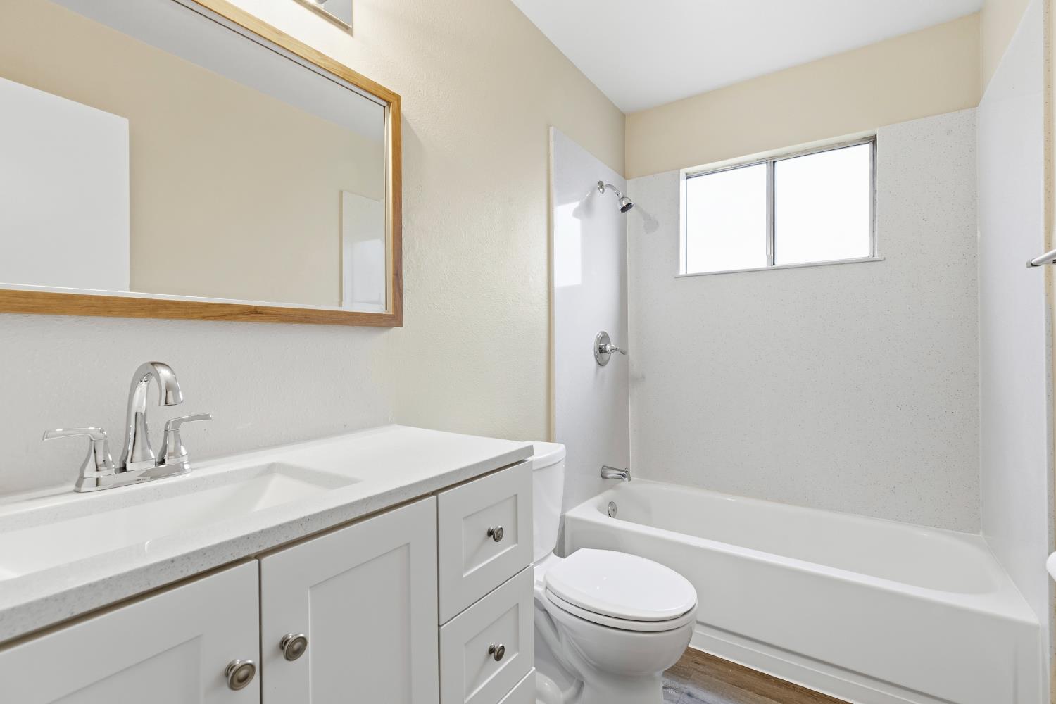 1617 Rose Ave, Modesto, CA 95355