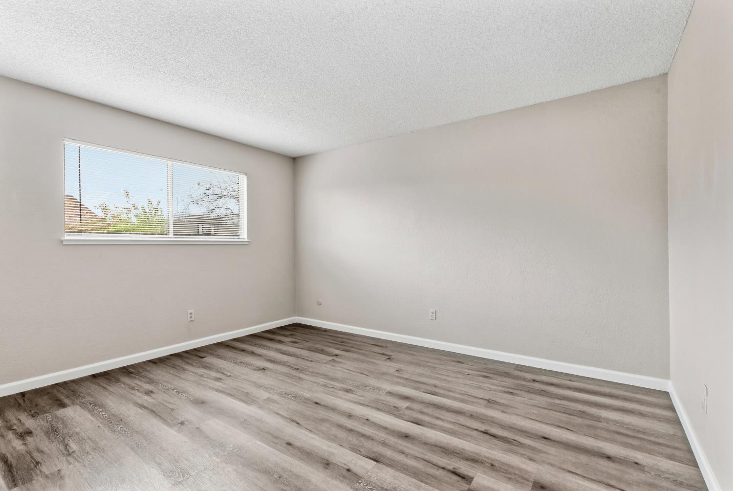 1617 Rose Ave, Modesto, CA 95355