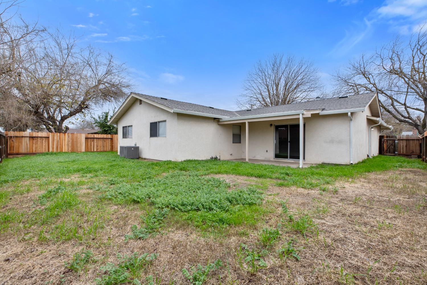 1617 Rose Ave, Modesto, CA 95355