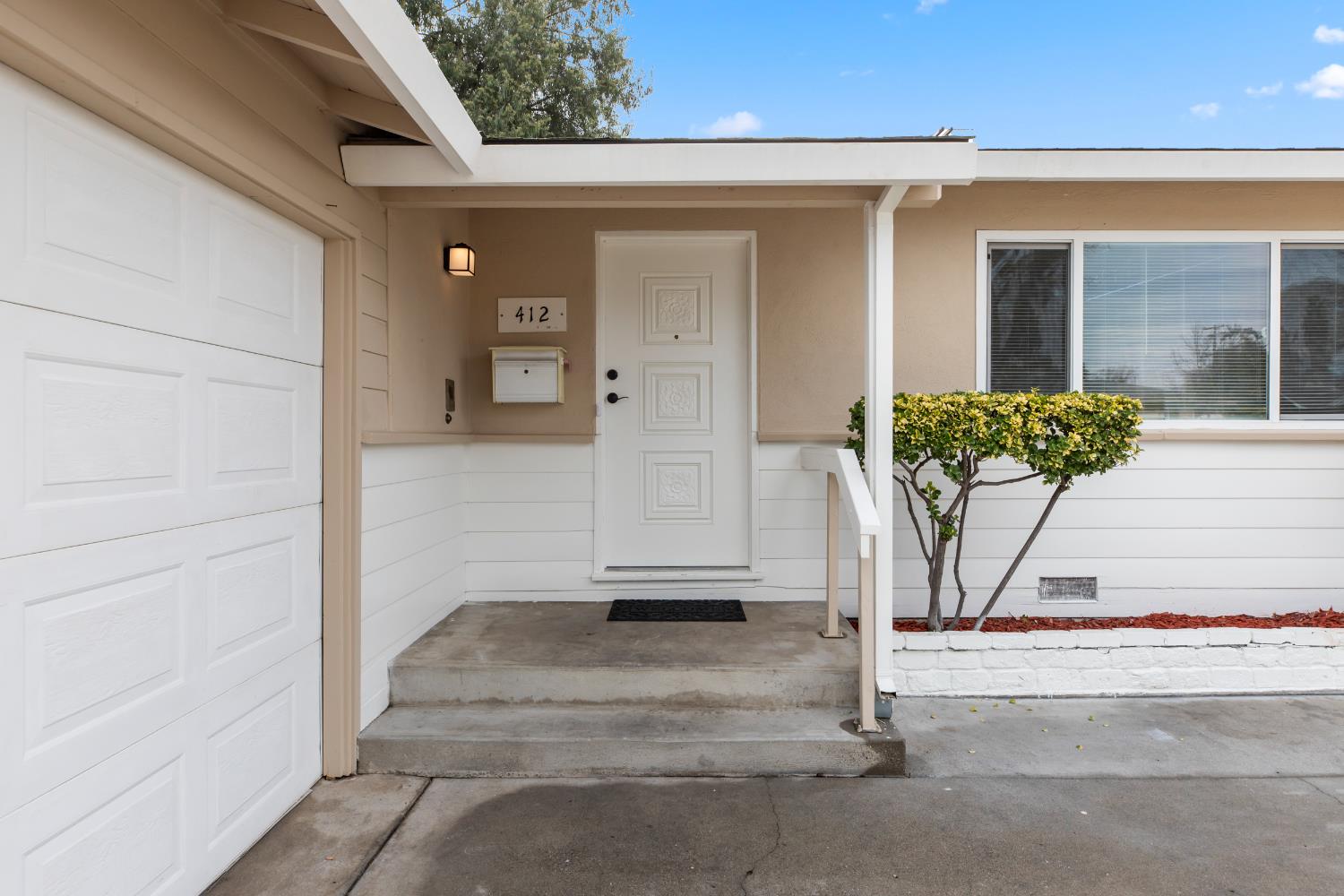 412 Kavanagh Ave, Modesto, CA 95350