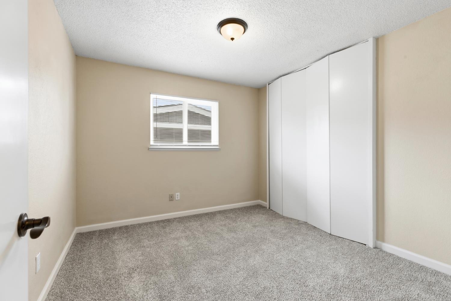 412 Kavanagh Ave, Modesto, CA 95350