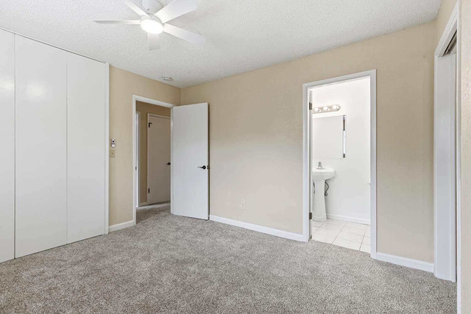 412 Kavanagh Ave, Modesto, CA 95350