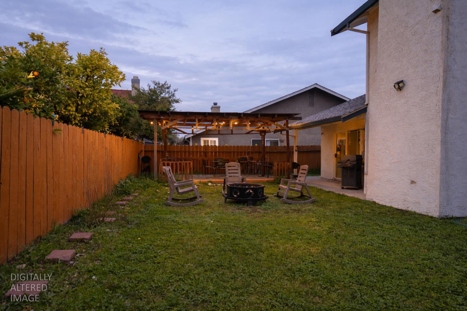 913 Jayhawk Way, Modesto, CA 95358